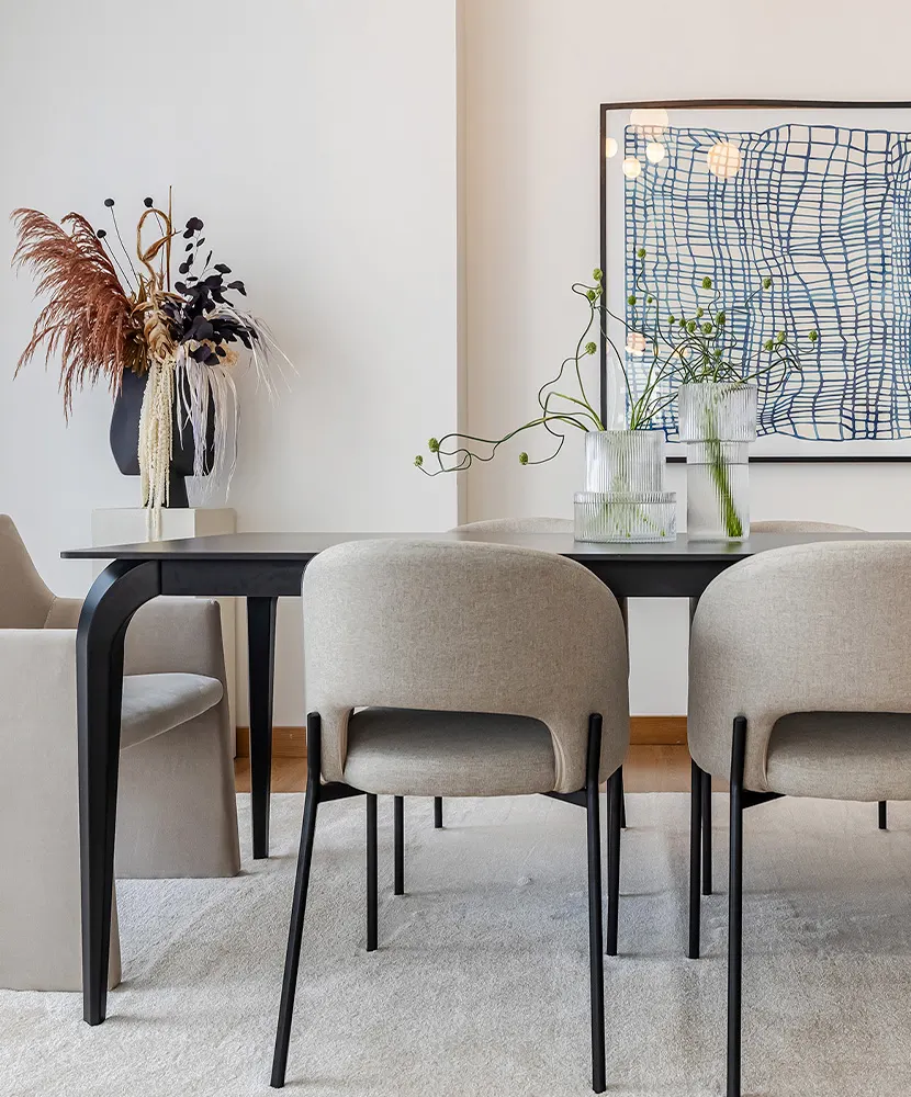 The Residence: two-bedroom apartment staged in three days for a French reality show, Dubai